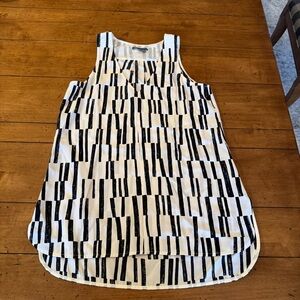 Vince Women's  Black/White 100% Silk Tank Top - Size Medium